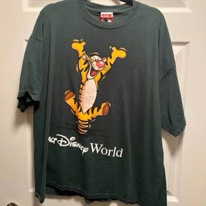 Vintage Disney graphic TSHIRT
